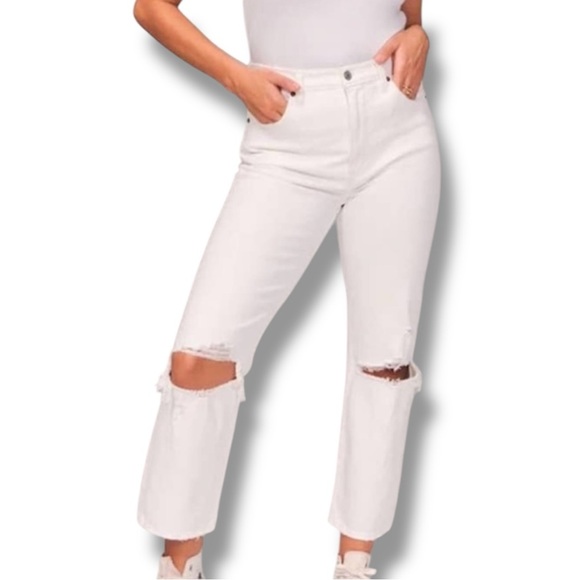 Abercrombie and Fitch The Ankle Straight Ultra High Rise White Distressed 26/2R - Picture 1 of 12